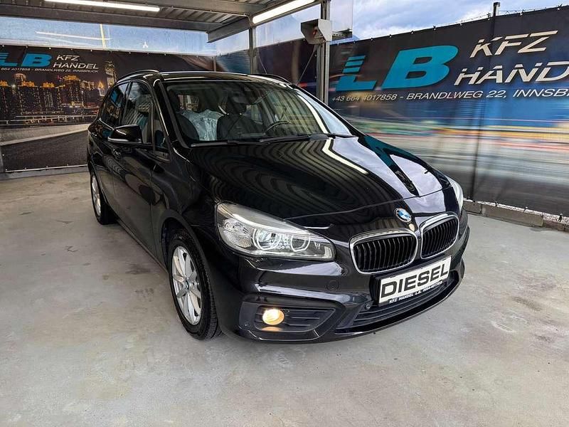 Schwarz Gebraucht 2015 BMW 216 Van / Kleinbus | € 11.999 - Bild 1/4