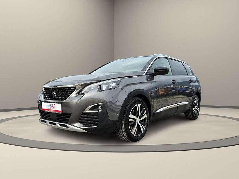 Grau Gebraucht 2017 Peugeot 5008 GT-line Van / Kleinbus | € 16.900 (Fairer Preis) - Bild 1/4