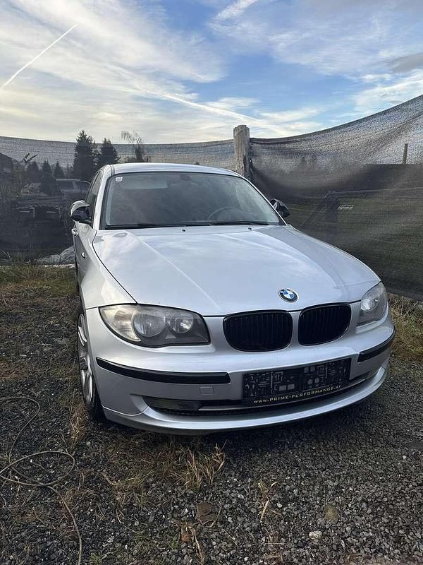 Gebraucht 2009 BMW 118 Advantage Kleinwagen | € 3.700 (Fairer Preis) - Bild 1/4