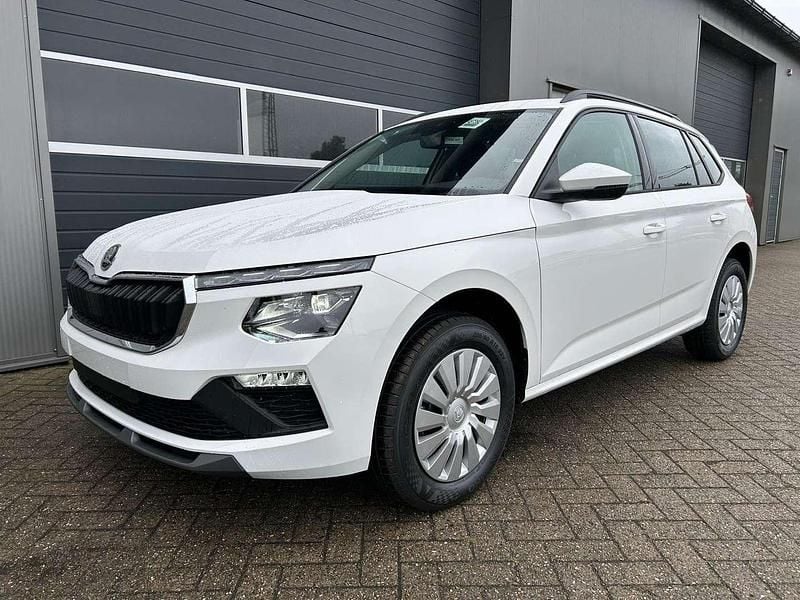 Weiß Neu 2025 Skoda Kamiq Selection SUV | € 28.946 (Guter Preis) - Bild 1/4