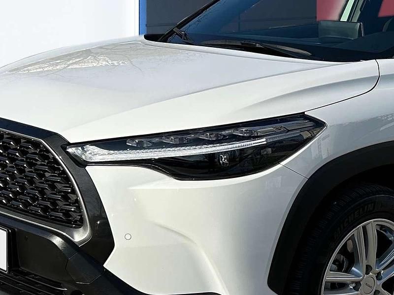 Gebraucht Toyota Corolla Cross Active 98 PS (72 kW) 2025 Weiß SUV