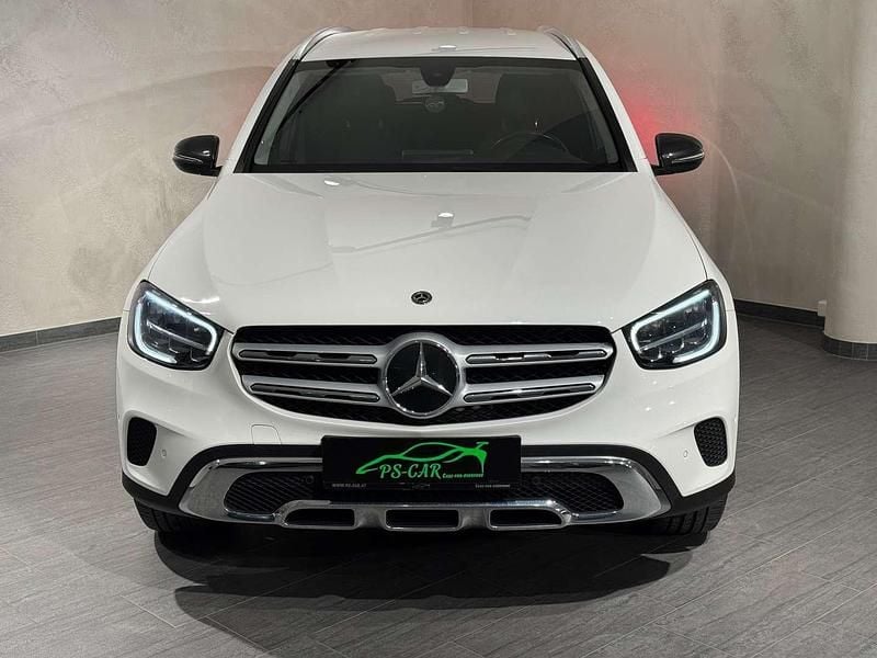 Gebraucht Mercedes GLC220 194 PS (142 kW) 2019 Weiß SUV