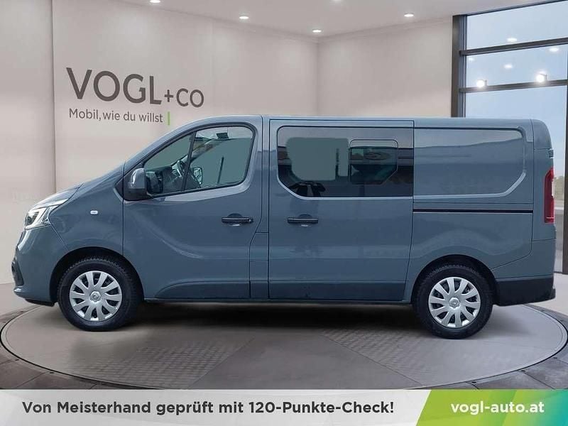 Gebraucht Renault Trafic Business 170 PS (125 kW) 2021 Grau Van / Kleinbus
