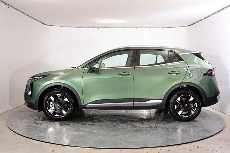 Neu Kia Sportage Silver 150 PS (110 kW) 2025 SUV