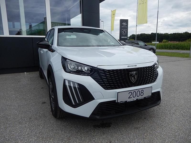 Neu Peugeot 2008 Style 101 PS (74 kW) 2025 Weiß SUV
