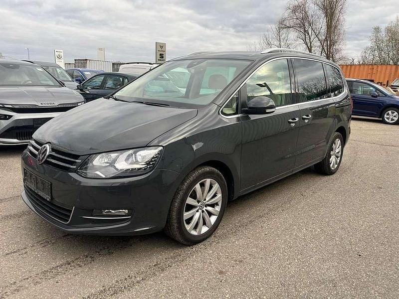 Grau Gebraucht 2019 VW Sharan Business+ Van / Kleinbus | € 17.290 (Superpreis) - Bild 1/4