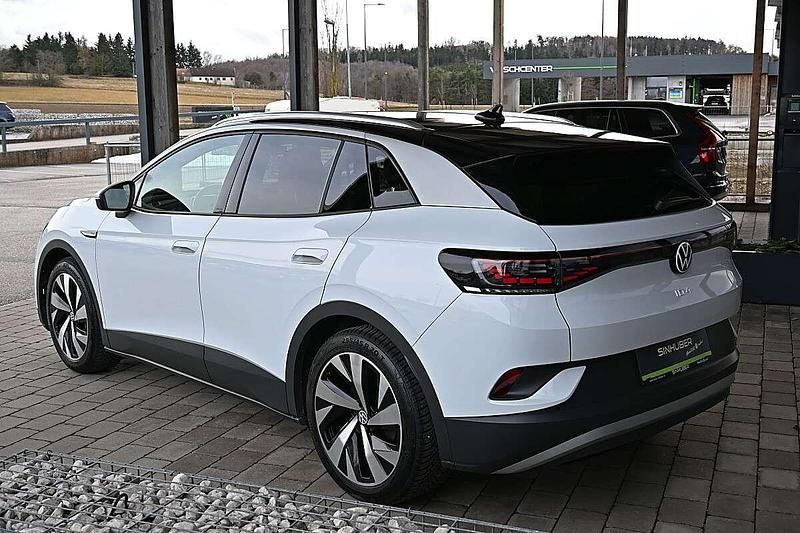 Gebraucht VW ID.4 Pro Performance 150 kW (204 PS) 2023 Weiß SUV