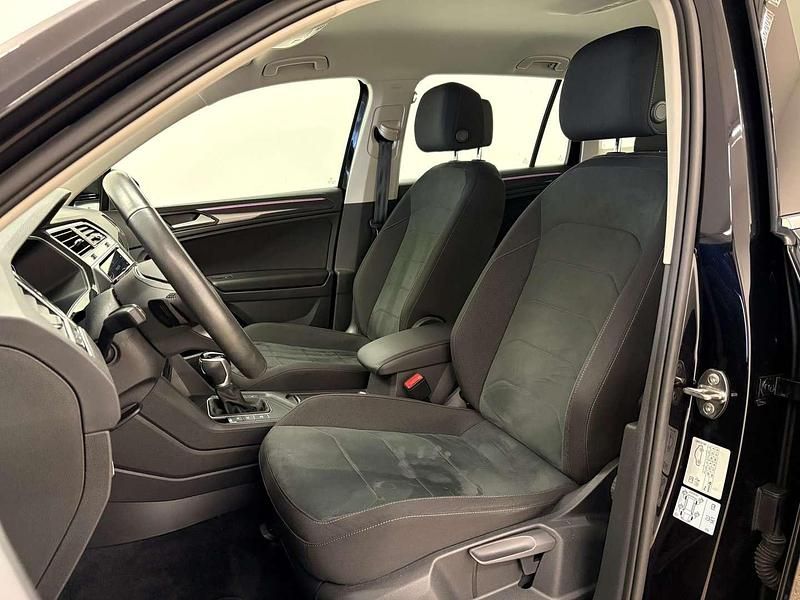 Gebraucht VW Tiguan Elegance 150 PS (110 kW) 2021 Schwarz  metallicperleffektno SUV