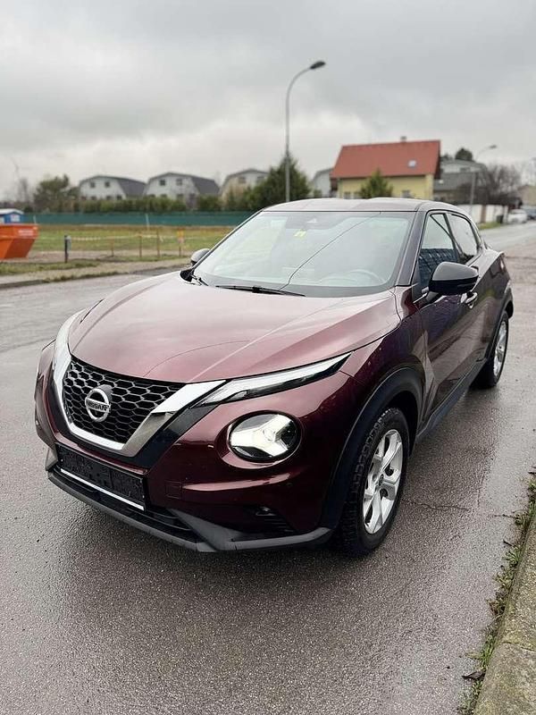 Rot Gebraucht 2020 Nissan Juke N-Connecta SUV | € 11.990 (Fairer Preis) - Bild 1/4