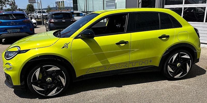 Gebraucht Abarth 600e Scorpionissima 206 kW (281 PS) 2025 Grün SUV