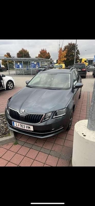 Gebraucht Skoda Octavia 184 PS (135 kW) 2017 Kombi