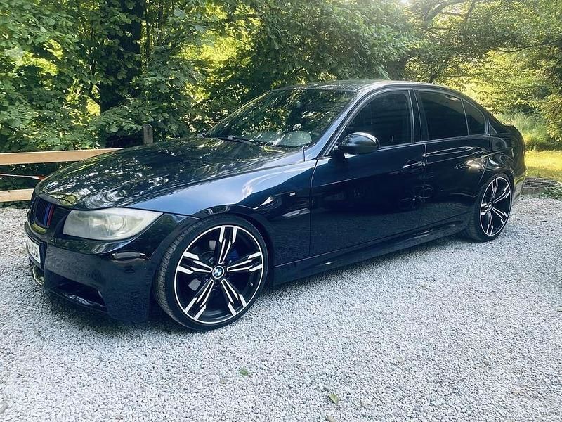 Gebraucht BMW 320 173 PS (127 kW) 2006 Limousine