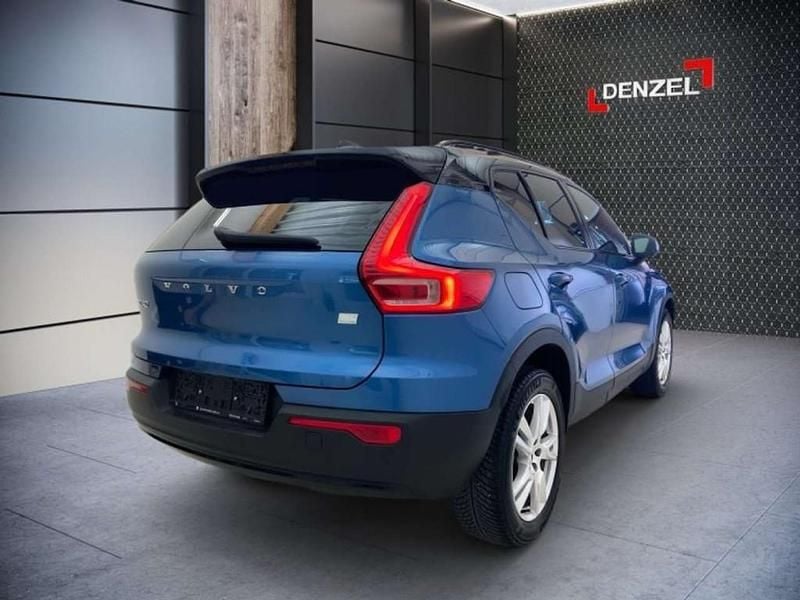 Gebraucht Volvo XC40 R-Design 180 PS (132 kW) 2021 Bursting blue metall SUV