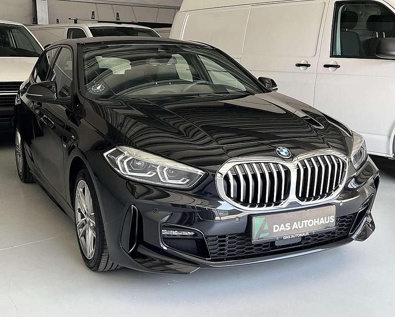 Schwarz Gebraucht 2024 BMW 118 M Sport Kleinwagen | € 28.770 (Guter Preis) - Bild 1/2