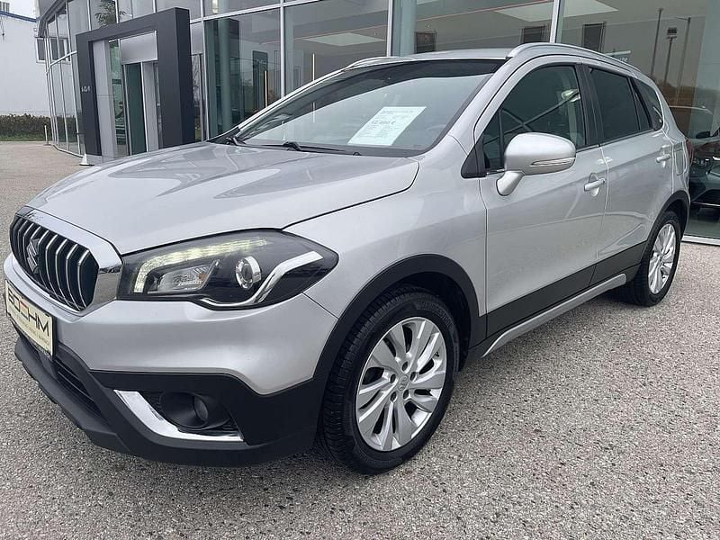 Grau Gebraucht 2018 Suzuki SX4 S-Cross SUV | € 11.800 (Superpreis) - Bild 1/4