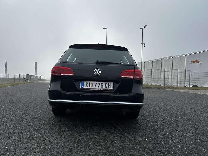 Gebraucht VW Passat Trendline 140 PS (102 kW) 2012 Limousine