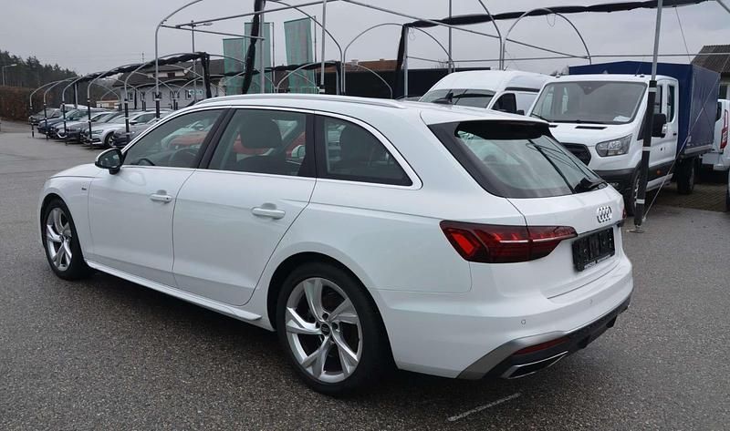 Gebraucht Audi A4 S-Line 163 PS (119 kW) 2022 Weiß Kombi