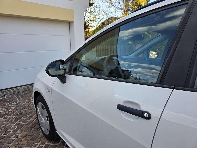 Gebraucht Seat Ibiza ST Reference 69 PS (50 kW) 2010 Kombi