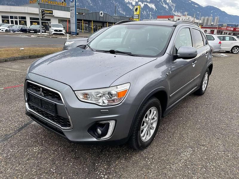 Grau Gebraucht 2015 Mitsubishi ASX Invite SUV | € 13.990 (Guter Preis) - Bild 1/4