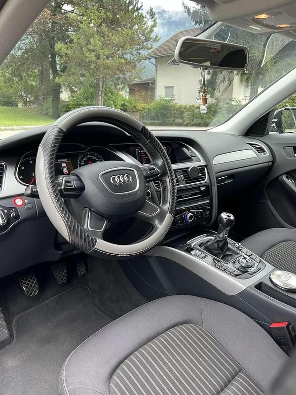 Gebraucht Audi A4 Ambiente 143 PS (105 kW) 2013 Kombi