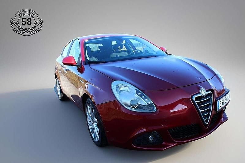 Gebraucht Alfa Romeo Giulietta Progression 105 PS (77 kW) 2010 Rot Kleinwagen