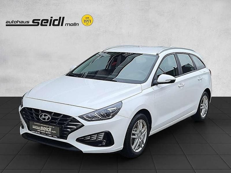 Gebraucht Hyundai i30 110 PS (80 kW) 2021 Weiß Kombi
