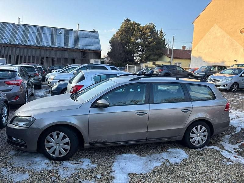 Gebraucht VW Passat Trendline 105 PS (77 kW) 2012 Beige Kombi