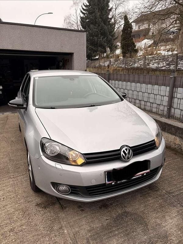 Gebraucht VW Golf VII Comfortline 105 PS (77 kW) 2012 Limousine