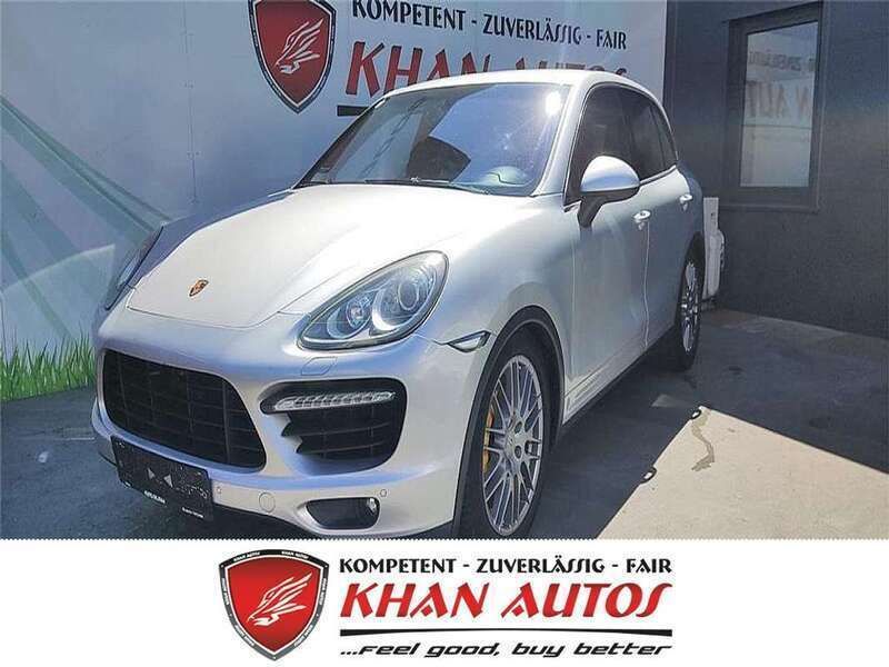 Silber Gebraucht 2012 Porsche Cayenne Turbo SUV | € 24.990 - Bild 1/4