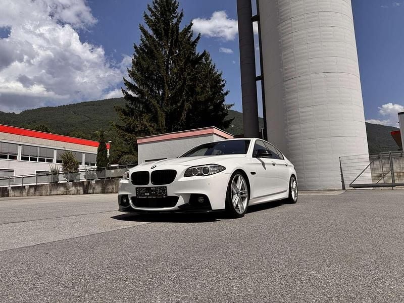 Weiß Gebraucht 2014 BMW 535 M Sport Limousine | € 25.500 (Teuer) - Bild 1/4