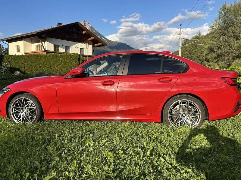 Gebraucht BMW 320 190 PS (139 kW) 2019 Limousine