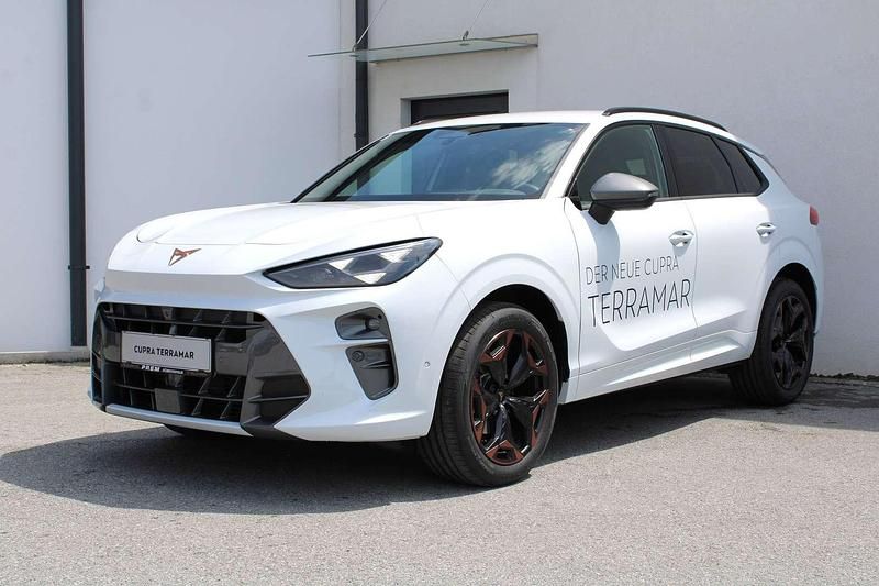 Gebraucht Cupra Terramar 150 PS (110 kW) 2024 Weiß SUV