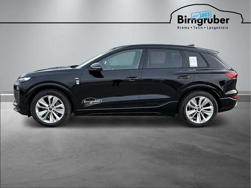 Gebraucht Audi Q6 e-tron Ambiente 284 kW (387 PS) 2025 Schwarz  metallicperleffektno SUV