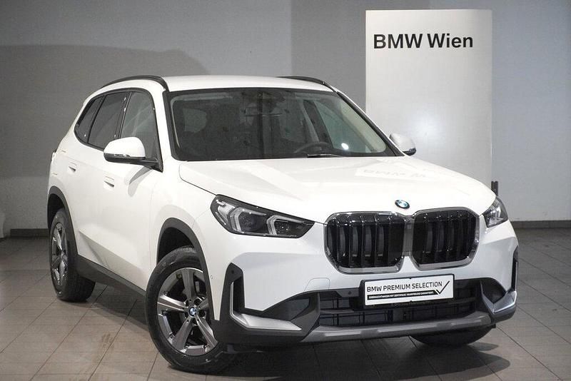 Alpinweiß Gebraucht 2025 BMW X1 Efficient Dynamics SUV | € 39.495 - Bild 1/1