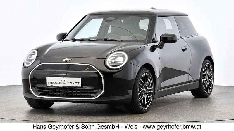Midnight black ii Gebraucht 2024 Mini Cooper SE Kleinwagen | € 34.980 (Guter Preis) - Bild 1/4