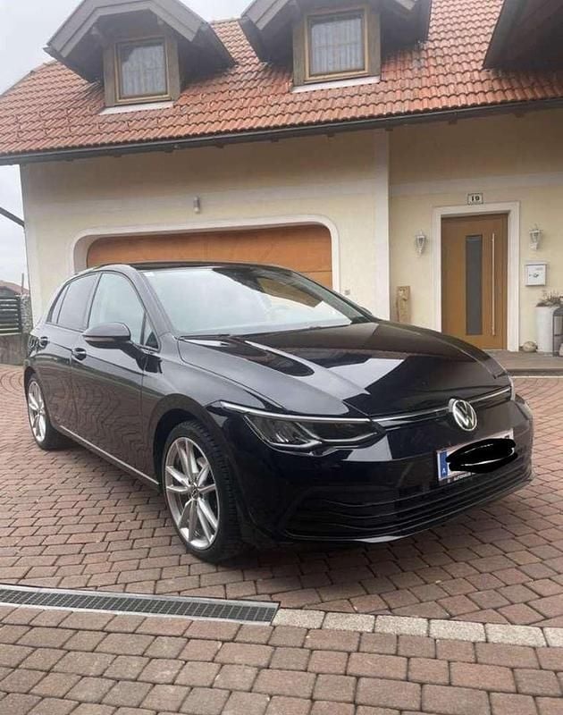 Gebraucht VW Golf VIII 90 PS (66 kW) 2021 Limousine