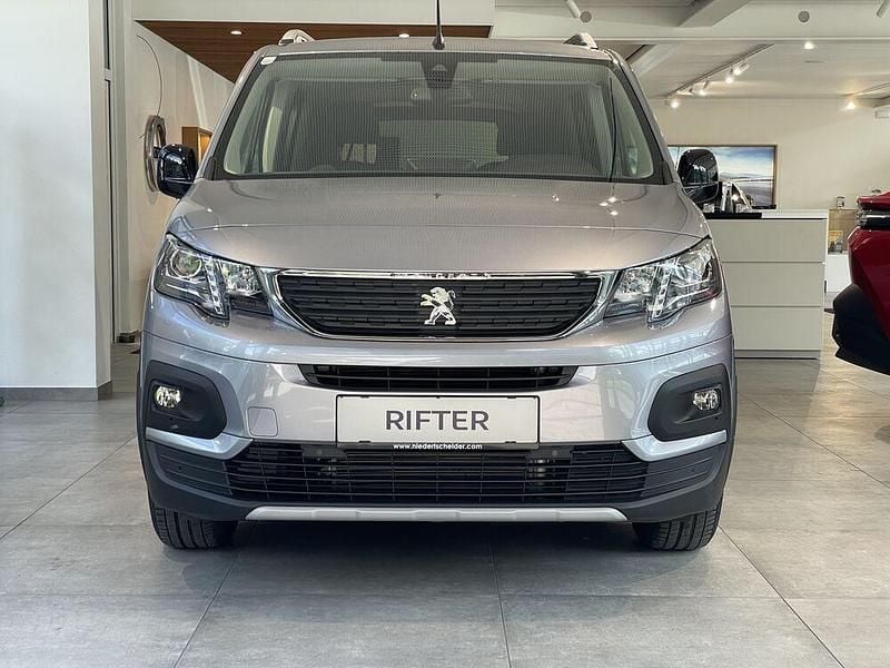 Gebraucht Peugeot Rifter Allure 100 kW (136 PS) 2022 Van / Kleinbus