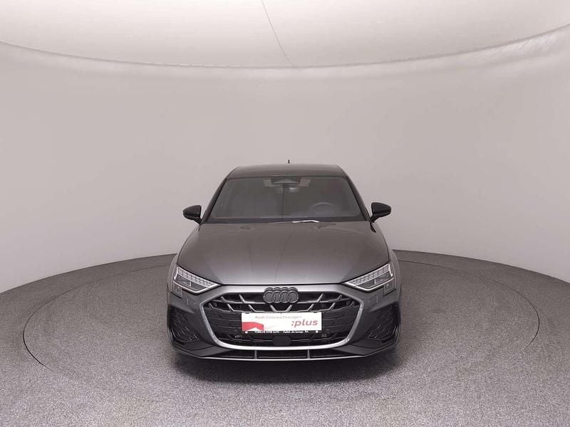 Gebraucht Audi A3 S-Line 177 PS (130 kW) 2025 Grau Limousine