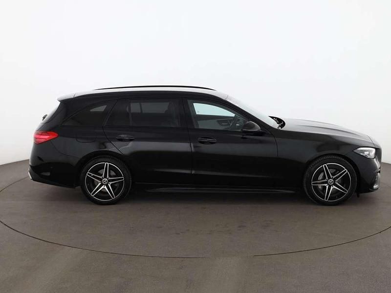 Gebraucht Mercedes C180 AMG line 170 PS (125 kW) 2023 Schwarz Kombi