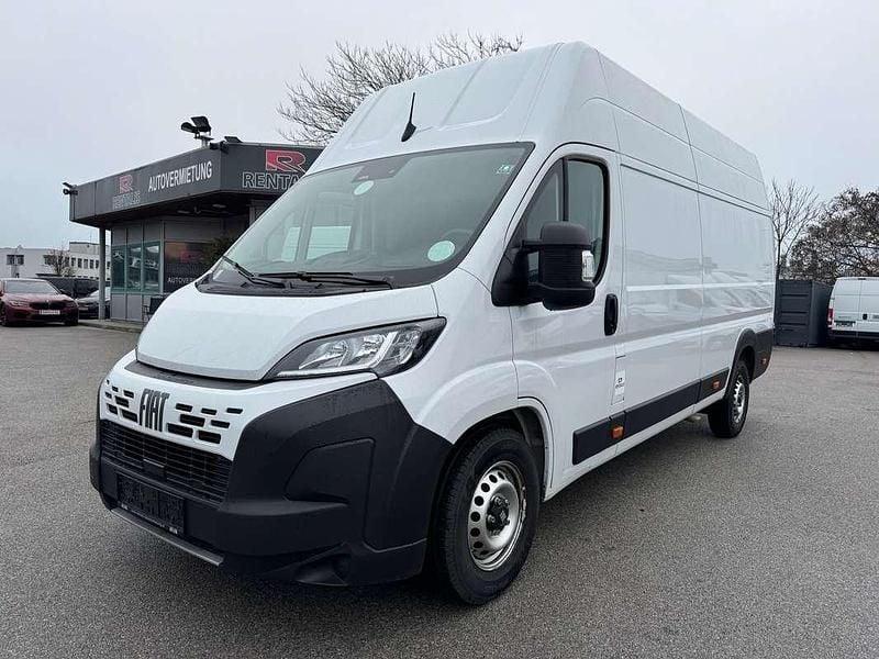 Weiß Gebraucht 2024 Fiat Ducato Basis Van | € 34.990 (Fairer Preis) - Bild 1/4