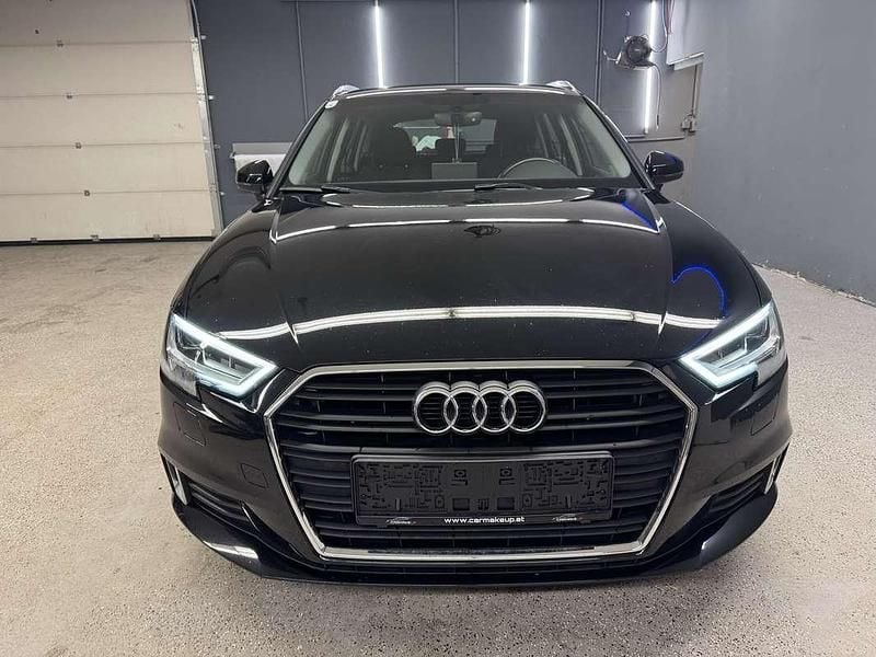 Gebraucht Audi A3 Sport 110 PS (80 kW) 2016 Schwarz Kleinwagen