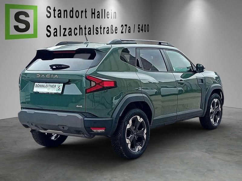 Neu Dacia Duster Extreme 131 PS (96 kW) 2025 Grün SUV