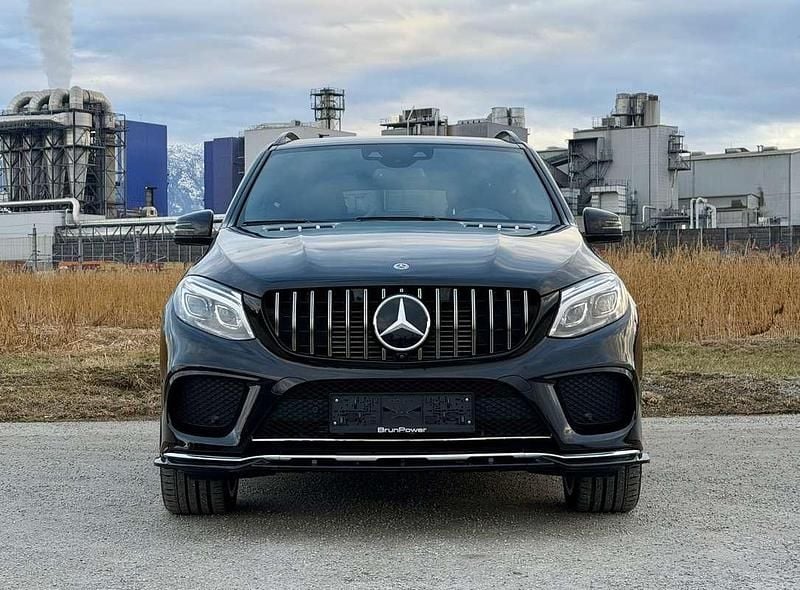 Gebraucht Mercedes GLE350 AMG line 258 PS (189 kW) 2017 SUV