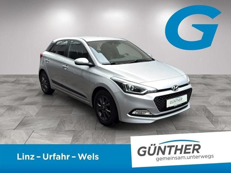 Gebraucht Hyundai i20 Limited 84 PS (61 kW) 2018 Grau Limousine
