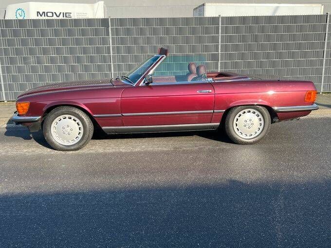 Gebraucht Mercedes SL280 185 PS (136 kW) 1985 Rot Cabrio