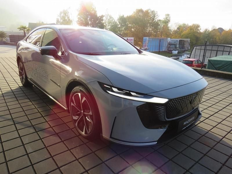 Neu Mazda 6e Takumi-Line 189 kW (258 PS) 2025 Limousine