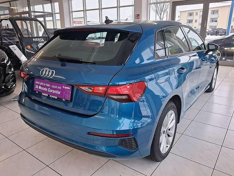Gebraucht Audi A3 Design 150 PS (110 kW) 2020 Blau Limousine