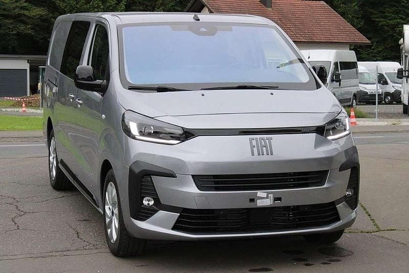 Neu Fiat Scudo 177 PS (130 kW) 2025 Silber Van