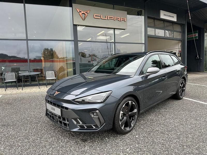 Neu Cupra Leon 150 PS (110 kW) 2025 Dunkelgrau  metallicperleffekt Kombi