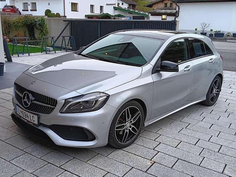 Gebraucht Mercedes A160 AMG line 102 PS (75 kW) 2016 Silber Limousine